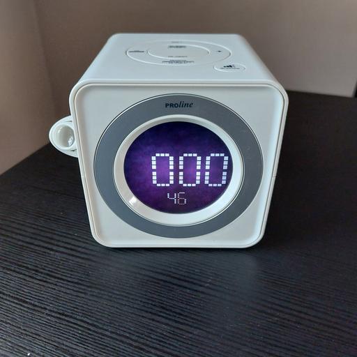 Buy & Sell Tettenhall Wolverhampton - Photos for Proline Projection Atomic Clock Cube Radio