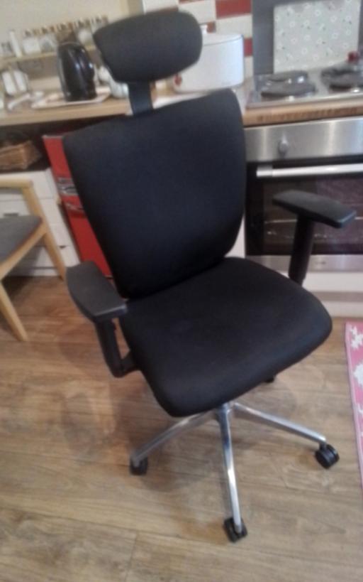 Buy & Sell Swinley Wigan - Photos for NEW ERGOMETRIX CHAIR