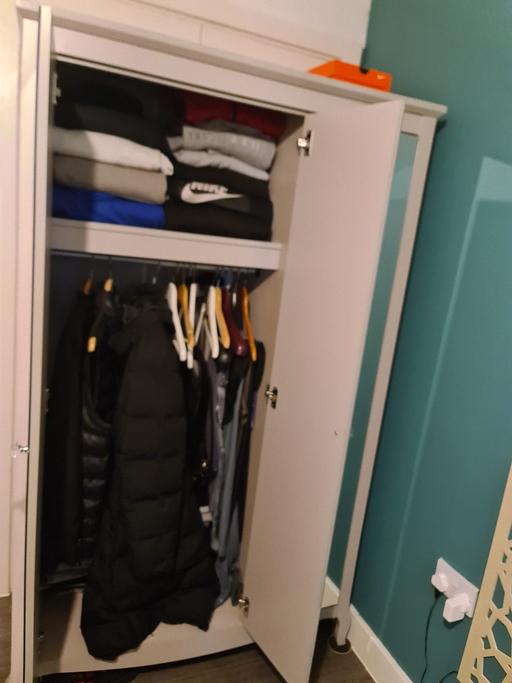 Buy & Sell Devons Road East London - Photos for Wardrobe