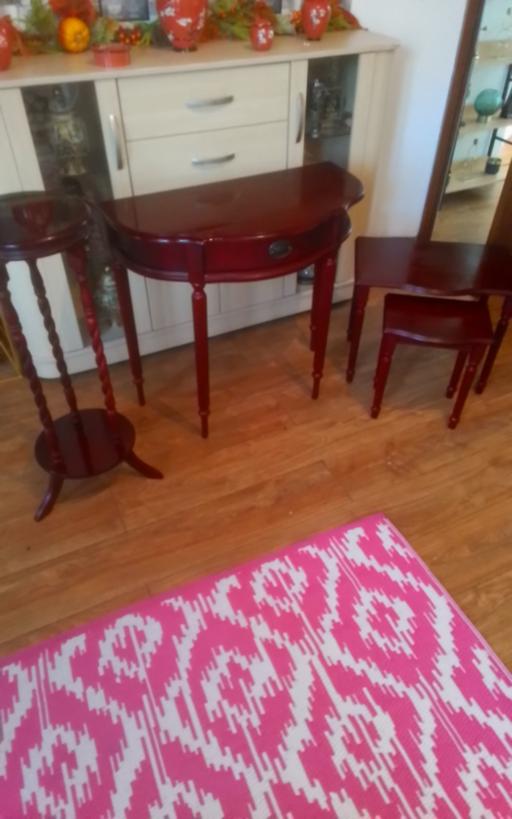 Buy & Sell Swinley Wigan - Photos for CLASSIC STYLE TABLES