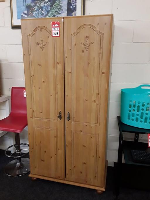 Buy & Sell Saint Pauls Trading Estate Tameside - Photos for Pine-effect veneer DOUBLE wardrobe