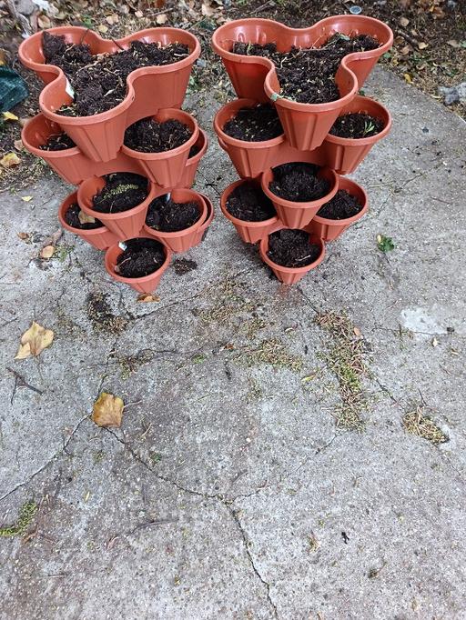 Buy & Sell Peckham South East London - Photos for X10 stackable pots