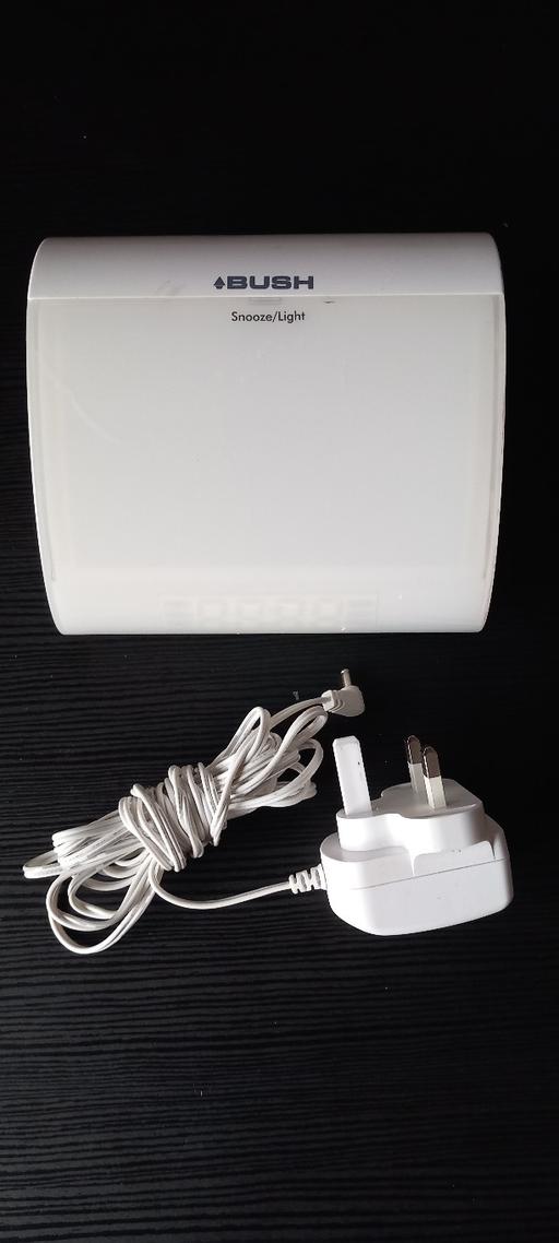 Buy & Sell Newbridge Wolverhampton - Photos for BUSH WAKE UP LIGHT CLOCK RADIO W289-0