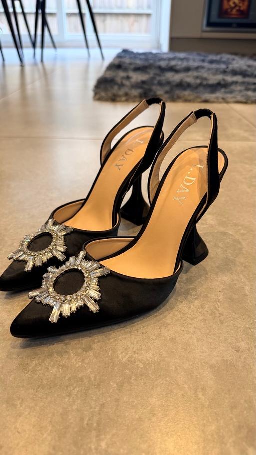 Buy & Sell Golders Green North West London - Photos for Shoes 10£