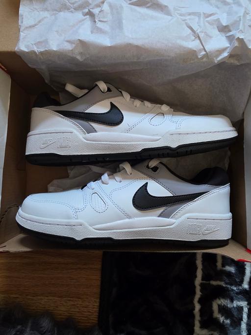 Buy & Sell New Lodge Barnsley - Photos for Nike Full Force Lo White&Grey UK5 *BNWT