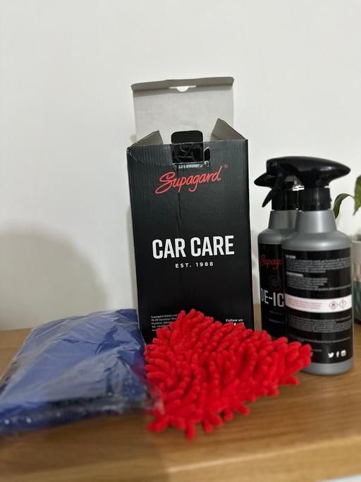 Vehicles Hulme Manchester - Photos for brand new Care Kit cleaning plus 2x De-Icer