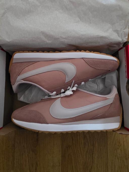 Buy & Sell New Lodge Barnsley - Photos for Nike Pacific Pink UK5.5 *BNWT