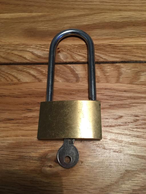 Buy & Sell Willenhall Walsall - Photos for Large Hook Padlock