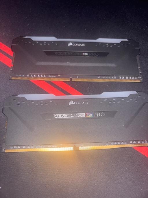 Buy & Sell Moseley Village Wolverhampton - Photos for ddr4 32 gb 3600mh ram