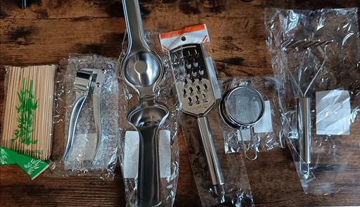 Buy & Sell Peckham South East London - Photos for kitchen utensils