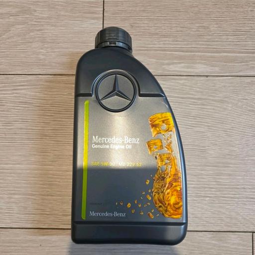 Vehicles East Ham East London - Photos for Mercedes-Benz Genuine 5W30 1 Litre MB 229.52