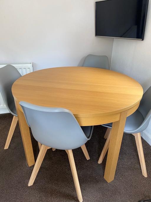 Buy & Sell Bramley Rotherham - Photos for Table & chairs