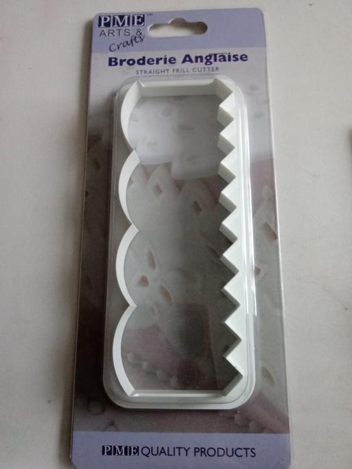 Buy & Sell Horncastle East Lindsey - Photos for brand new STRAIGHT FRILL CUTTER set