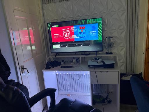 Buy & Sell Haydock Saint Saint Helens - Photos for White Gaming Desk