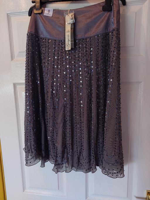 Buy & Sell Woodthorpe Charnwood - Photos for Women's grey sequinned skirt size 8