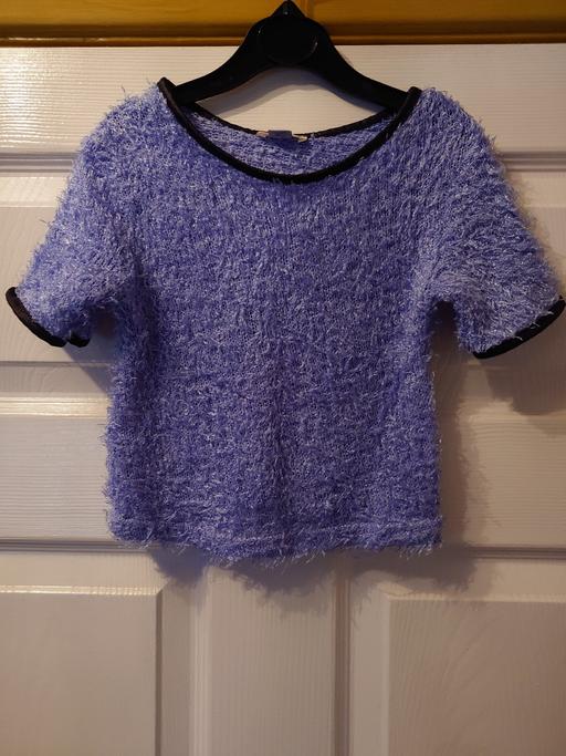 Buy & Sell Woodthorpe Charnwood - Photos for Girls furry river island top size 5-6 years