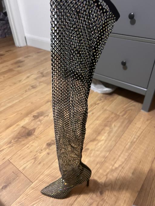 Buy & Sell Southall Ealing - Photos for Thigh high sequin boots