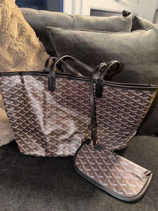 Buy & Sell Bardsley Oldham - Photos for Goyard tote bag