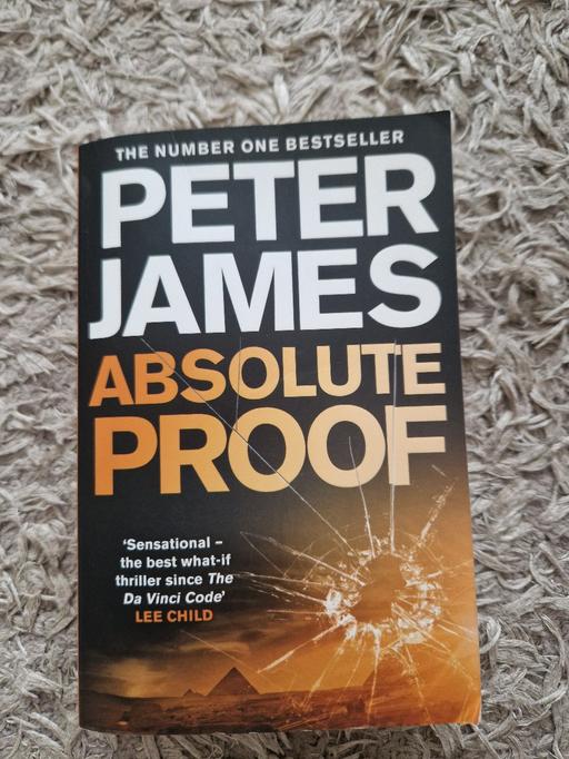 Buy & Sell Hall Green Birmingham - Photos for Peter James absolute proof paperback book