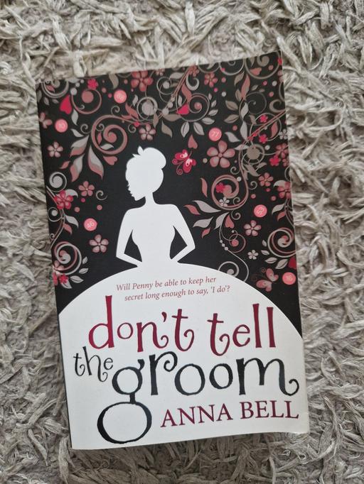 Buy & Sell Hall Green Birmingham - Photos for Anna Bell dont tell the groom paperback book