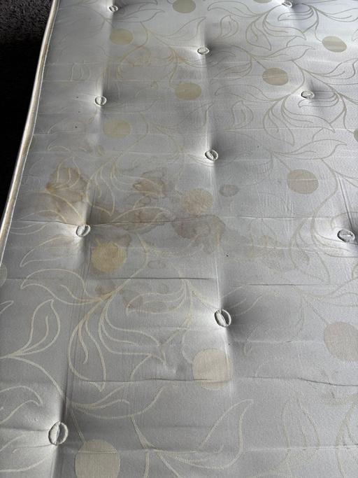 Buy & Sell Northfield Birmingham - Photos for Double mattress - FREE