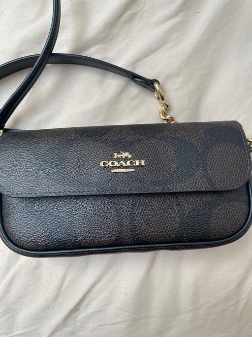 Buy & Sell St Helier South West London - Photos for Brown coach cross body bag