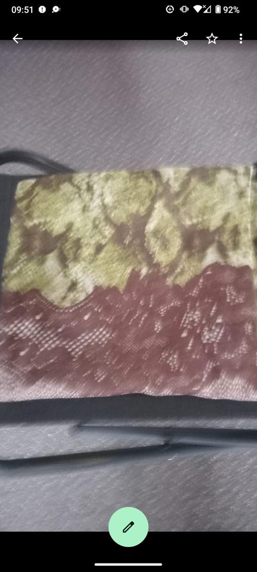 Buy & Sell Bournville Birmingham - Photos for scarf