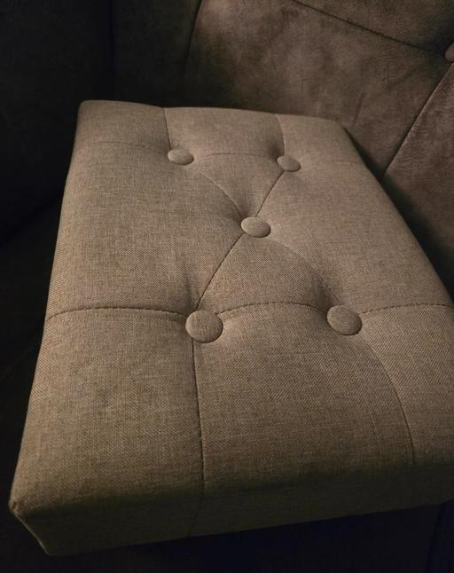 Buy & Sell Hall Green Birmingham - Photos for natural beige Tufted footstool