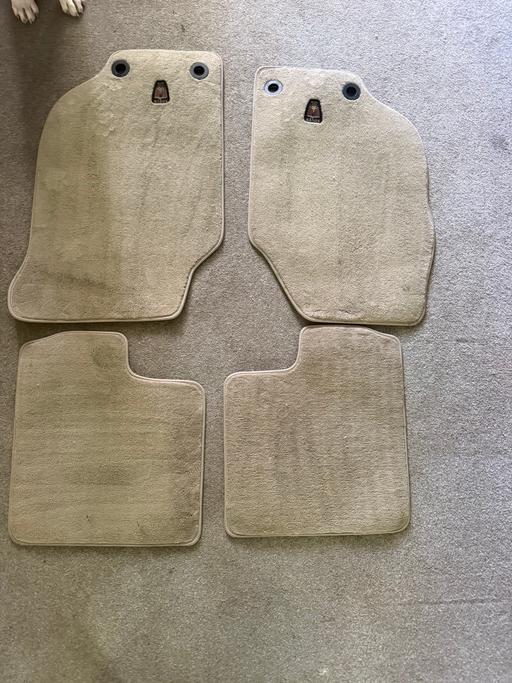 Vehicles Bolton City Centre Bolton - Photos for Carpet floor mats