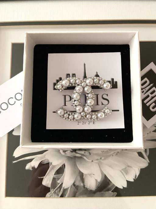 Buy & Sell Hamilton South Lanarkshire - Photos for Was £18 gorgeous new boxed brooch