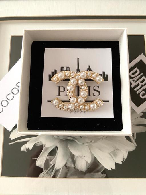 Buy & Sell Hamilton South Lanarkshire - Photos for Was £18 gorgeous new boxed brooch