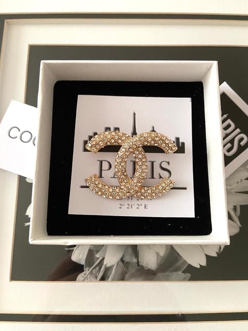Buy & Sell Hamilton South Lanarkshire - Photos for Was £18 gorgeous new boxed brooch