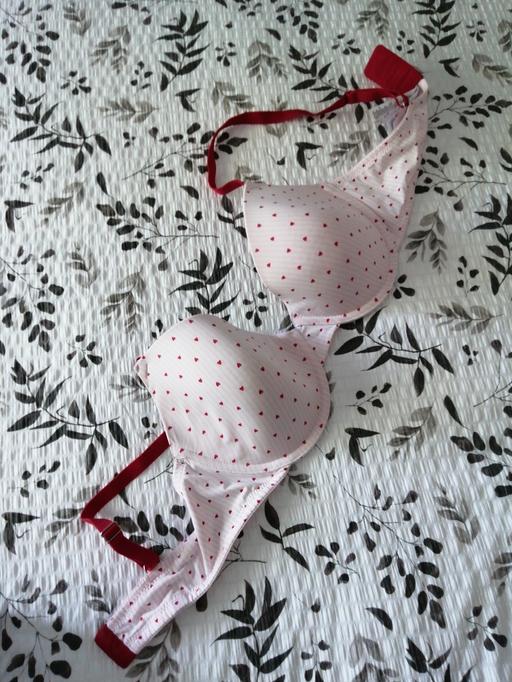 Buy & Sell Wednesfield Wolverhampton - Photos for ladies Bra size *36DD*