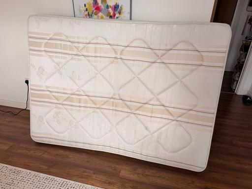 Buy & Sell Greengate Salford - Photos for Mattress Double Size