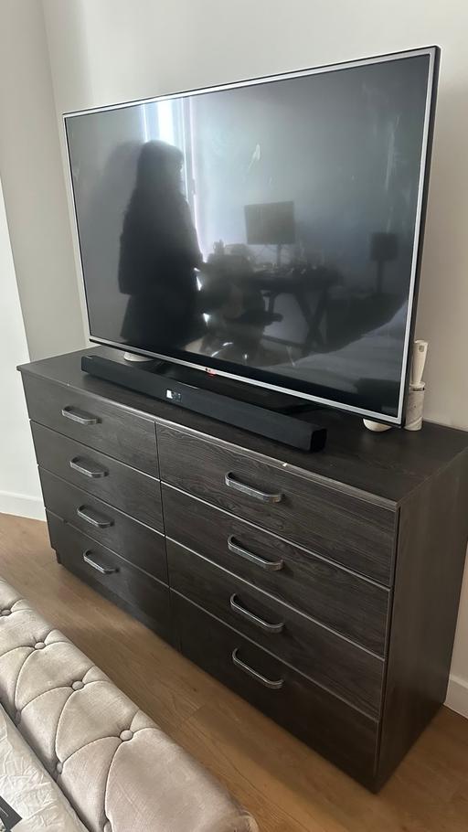 Buy & Sell Bracknell Bracknell Forest - Photos for Wooden dresser with 8 drawers