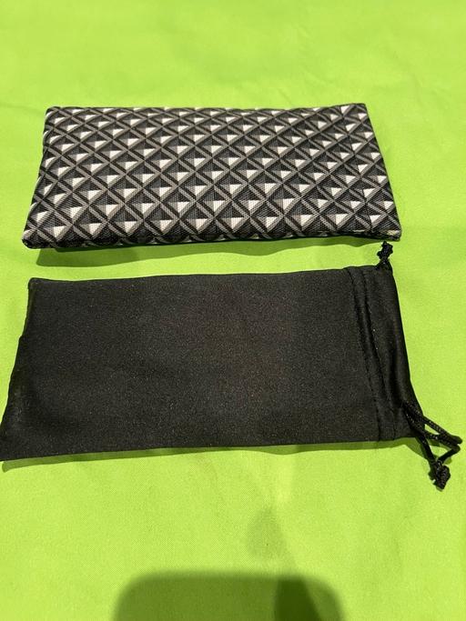 Buy & Sell Didcot South Oxfordshire - Photos for **BUNDLE** sunglasses cases