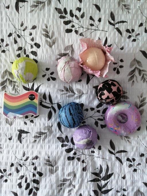 Buy & Sell Wednesfield Wolverhampton - Photos for Bundle Bath Bombs