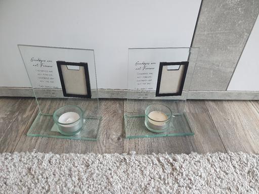 Buy & Sell Stainforth Doncaster - Photos for x2 picture frames with candles