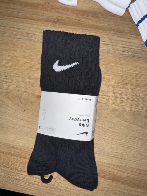 Buy & Sell Thornton Heath Croydon - Photos for Men’s Nike socks