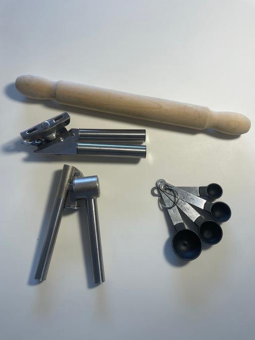 Buy & Sell Hoxton North London - Photos for Selection of kitchen utensils