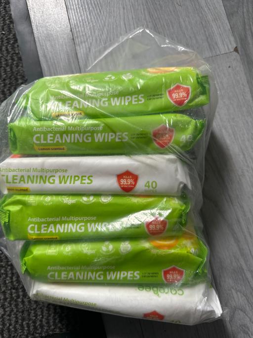 Buy & Sell Heath Town Wolverhampton - Photos for 6 packs of cleaning wipes