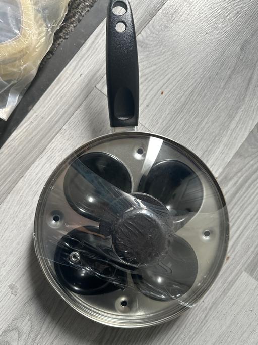 Buy & Sell Bilston Wolverhampton - Photos for Egg pan