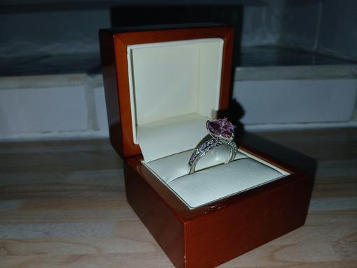 Buy & Sell Felden Dacorum - Photos for Silver Pink Heart Stone Ring