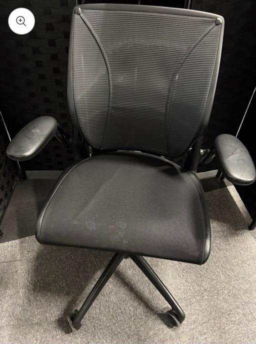 Buy & Sell Waddon South East London - Photos for Used Humanscale black liberty chairs