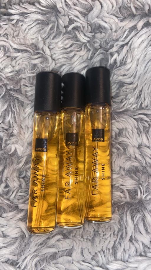  — Avon purse perfume