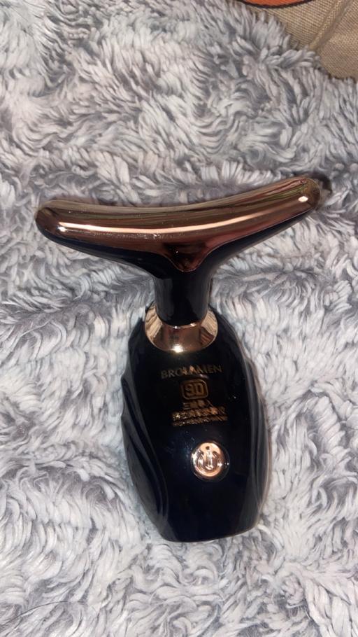 Buy & Sell Bilston Wolverhampton - Photos for Neck & face massager