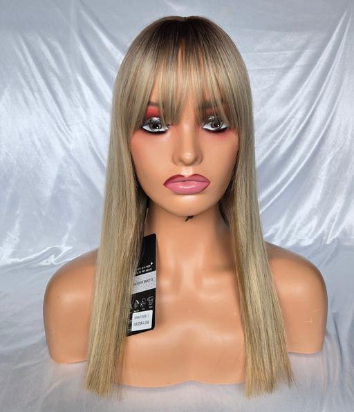 Buy & Sell Darlaston Walsall - Photos for ombre blonde wig with bangs / premuim synthet