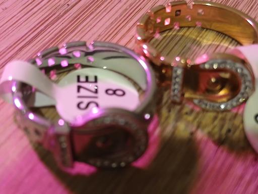 Buy & Sell Hainworth Shaw Bradford - Photos for 2x Fashion rings sz 8.