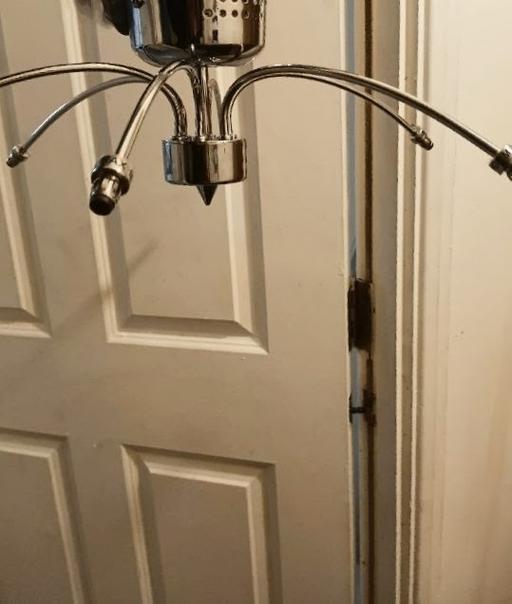 Buy & Sell Devons Road East London - Photos for 6 led light chrome ceiling lights.