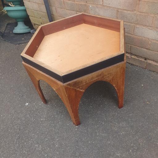 Buy & Sell Gornal Wood Dudley - Photos for 25 inch Wide x 16 inch High , Hexagon Table .